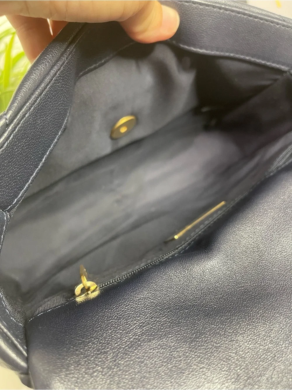 CHANEL 19 Small Quilted Shoulder Bag in Navy